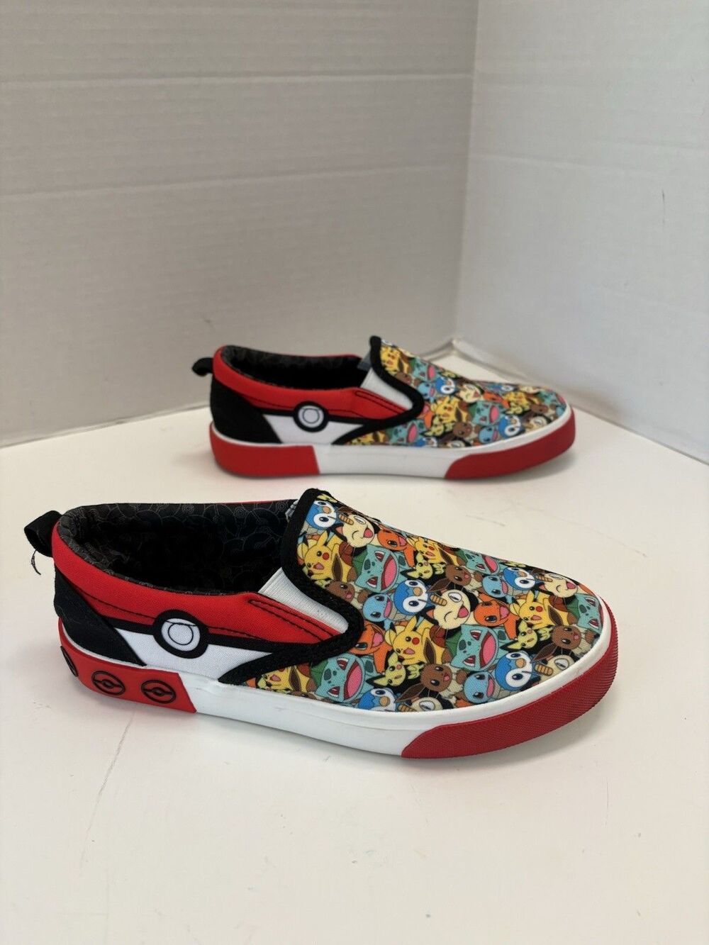 Pokémon Boys Size 5 Slip-on Sneakers Shoes Multi Character Full Shoe Print, EUC - Picture 3 of 8
